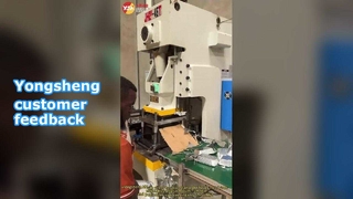 Cuộn giấy nhôm dùng làm hộp đựng giấy nhôm.