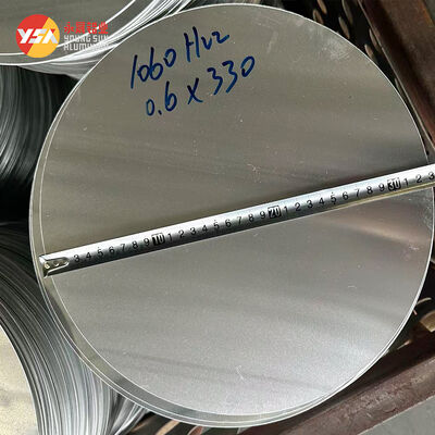 bề mặt mịn chống gỉ Vòng tròn nhôm đĩa 1050 1060 3003 hợp kim 0,3-6mm tái chế đồ nấu ăn trống